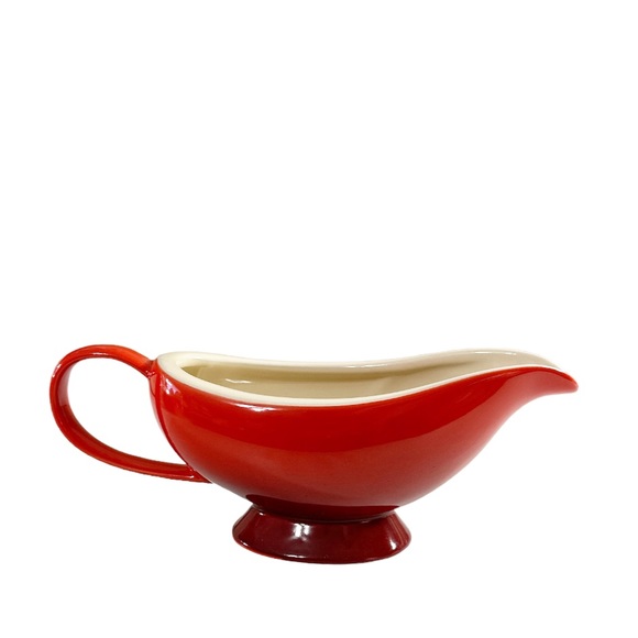 NEW Le Creuset CERISE Gravy Boat 460ml - Picture 1 of 7